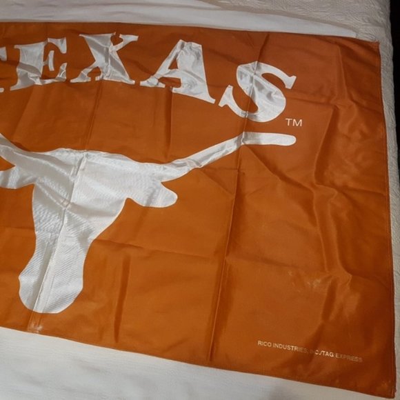 University of Texas Longhorns flag 34 1/2" x 58" - Picture 3 of 7